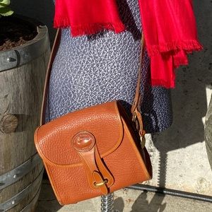 VTG Dooney & Bourke Crossbody Shoulder Bag